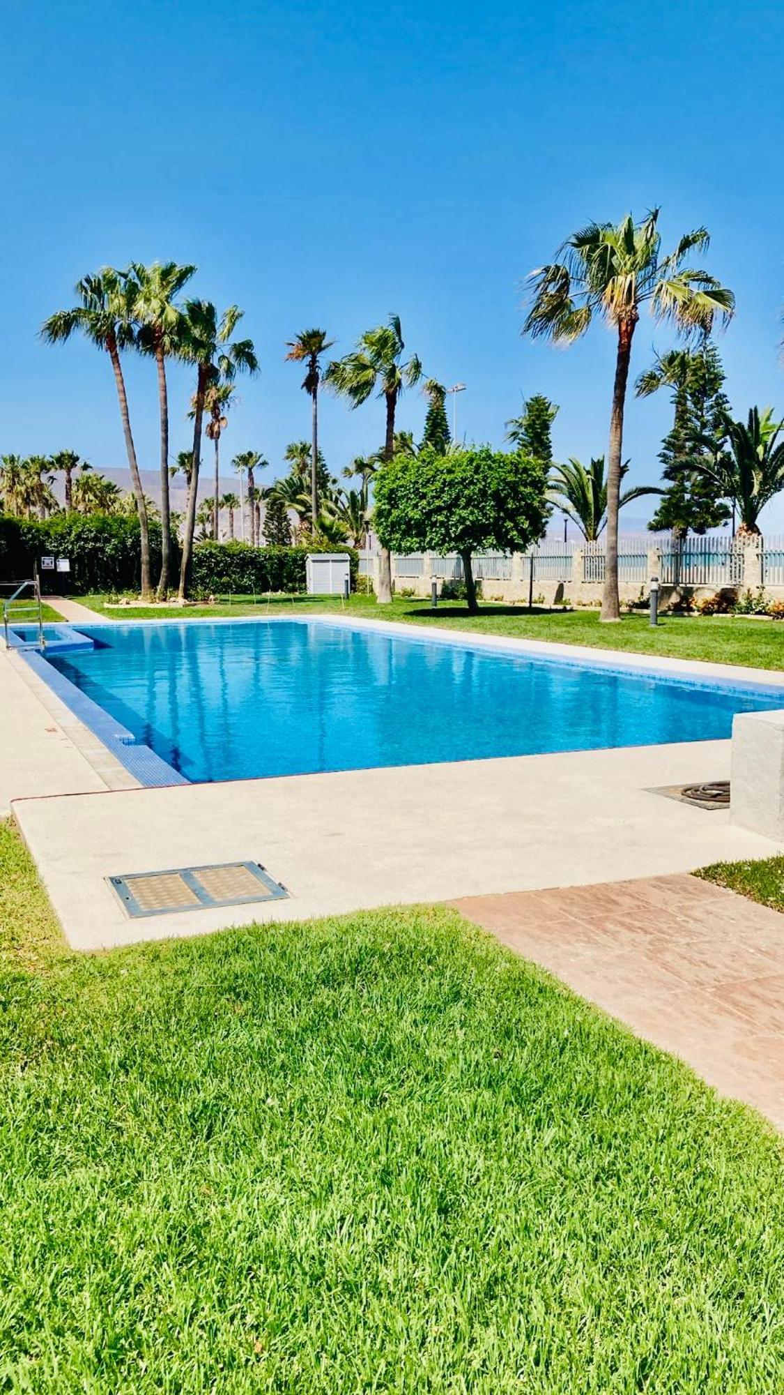 Vista Del Mar Residencial Lägenhet Roquetas de Mar Exteriör bild